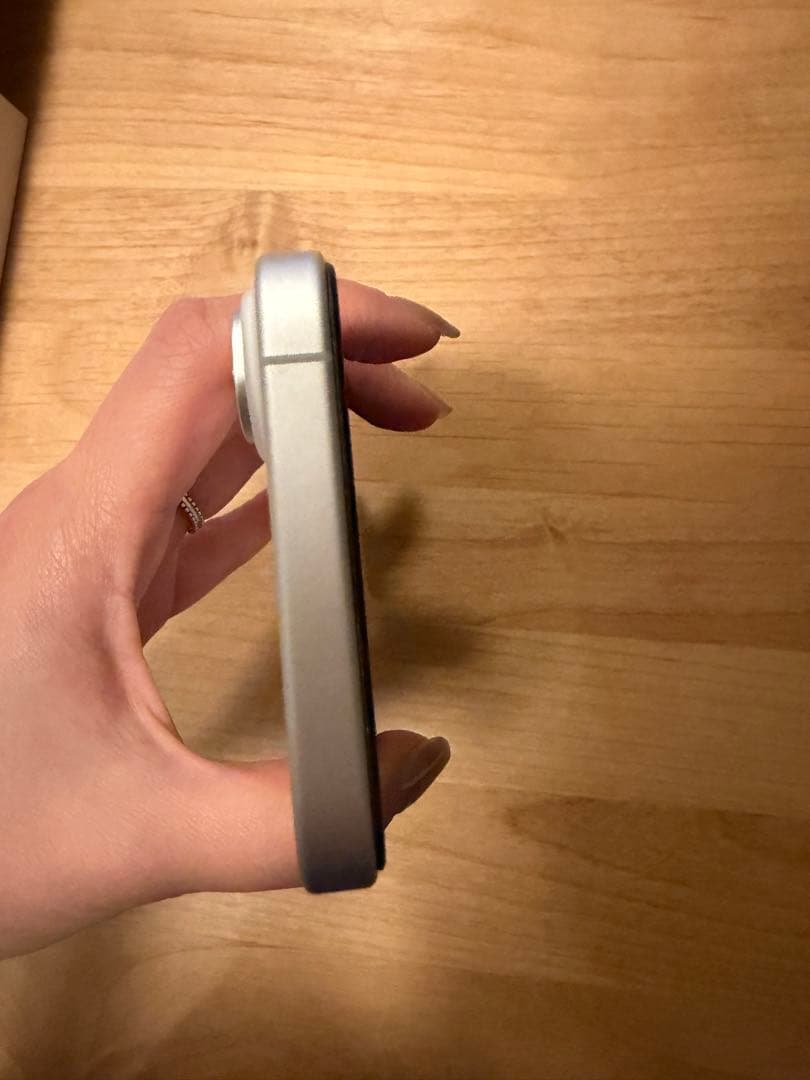 Apple iPhone 16 White 256GB SIMフリー