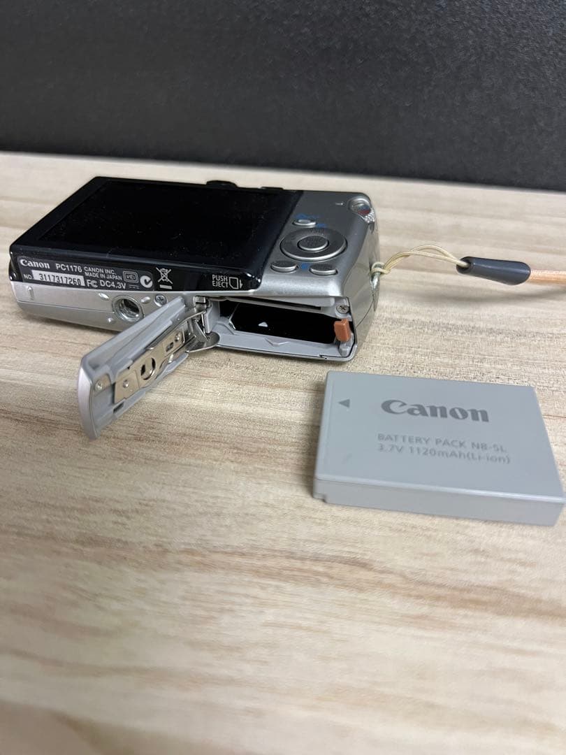 Canon IXY DIGITAL 800IS　シルバー(ジャンク)