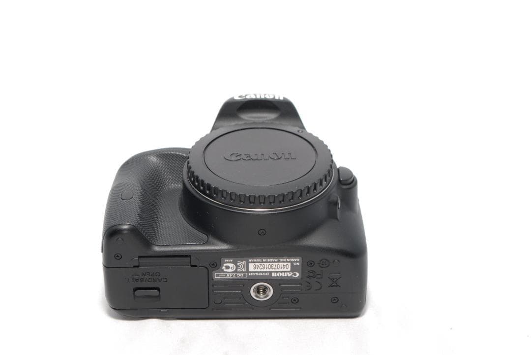 ✨Canon kiss X7✨Wレンズ✨初心者向け✨軽量モデル✨一眼レフカメラ