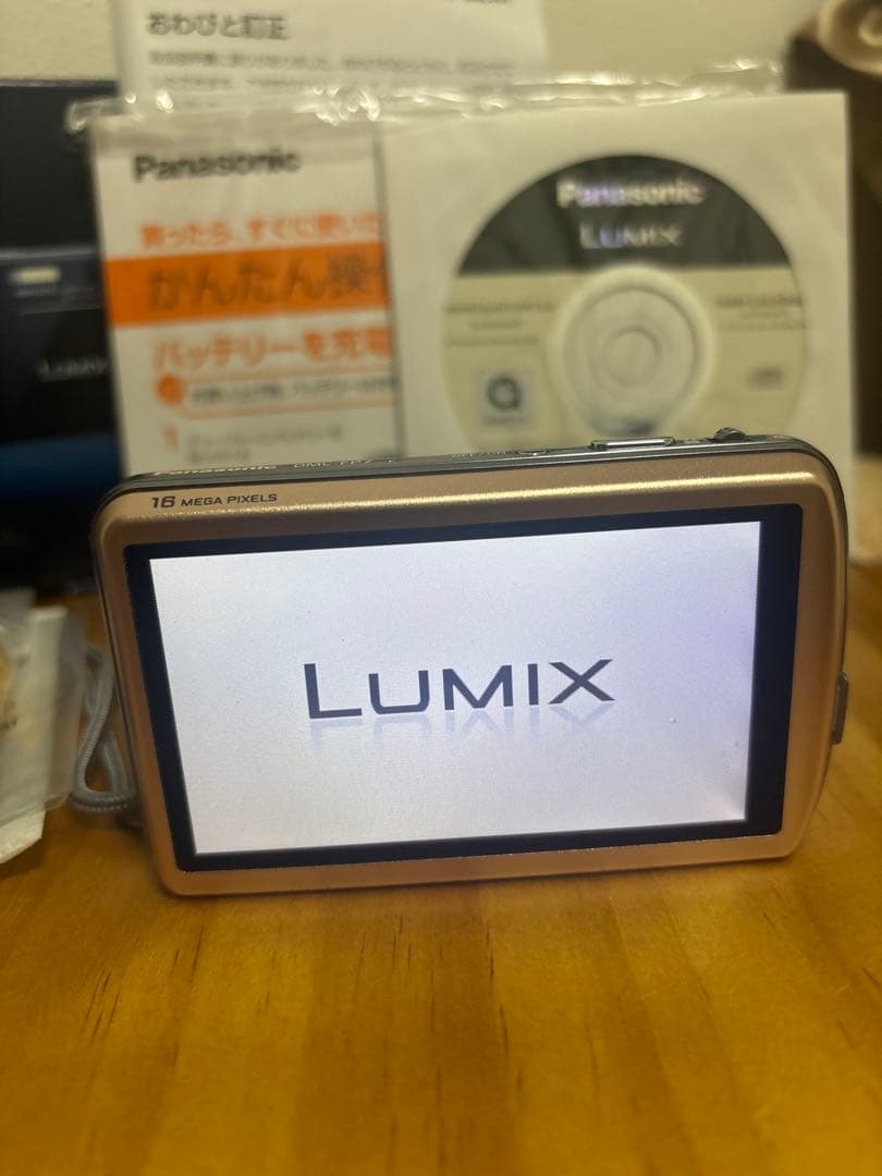 【美品】Panasonic LUMIX DMC-FP7 ゴールド動作品