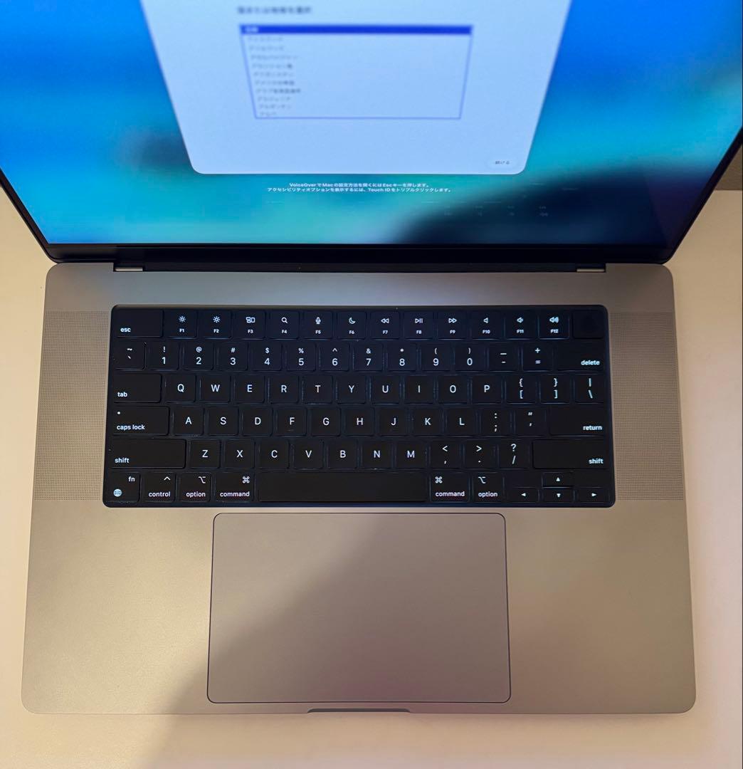 美品 Macbook Pro 2021 16インチ Windows 11 pro