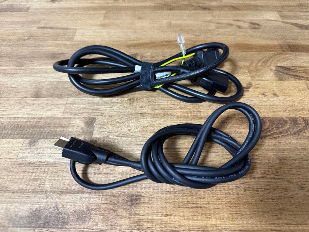 Dell S3221QS 31.5インチ ＋ エルゴトロンモニターアーム