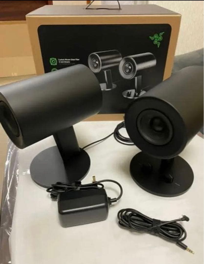 【即決・美品】Razer レイザー NOMMO スピーカー