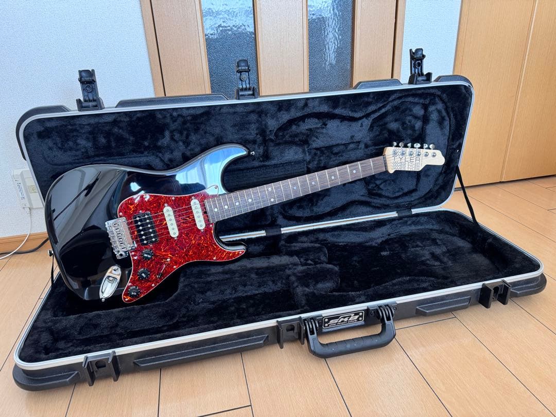 ギター James Tyler Japan The Black Classic