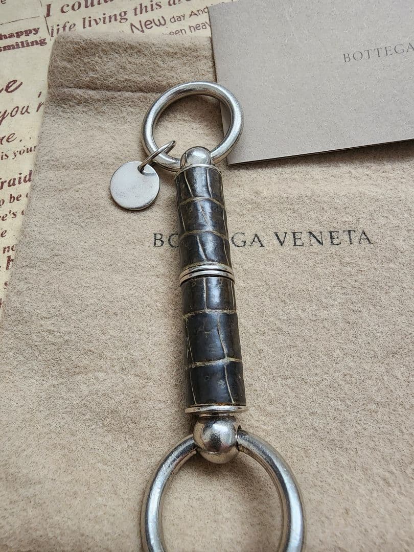 綺麗 ボッテガヴェネタ　編み込み 　 キーリング 　キーホルダー クロコダイル