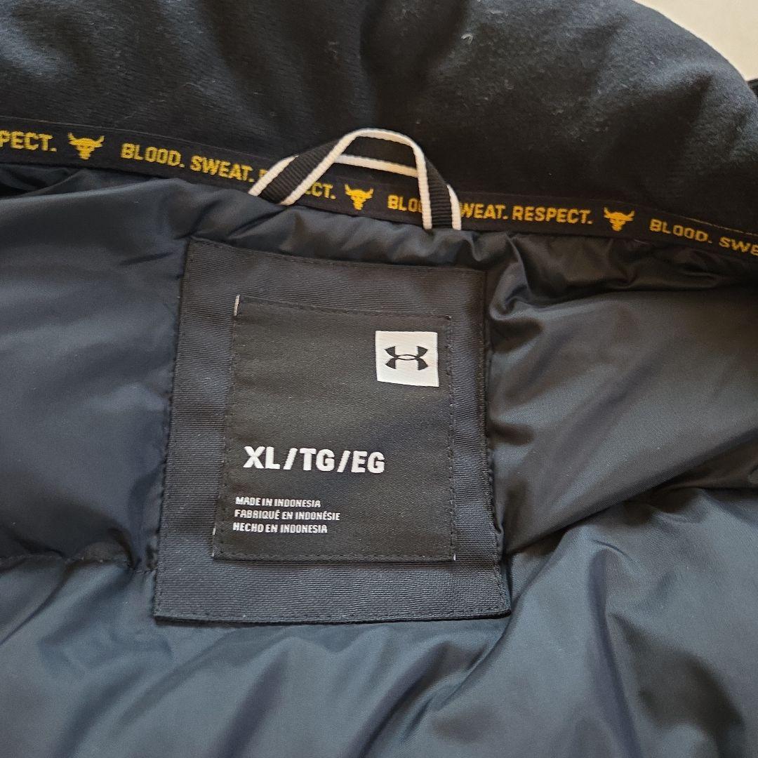 アンダーアーマー　プロジェクトロック　ダウンジャケット STORM PROOF