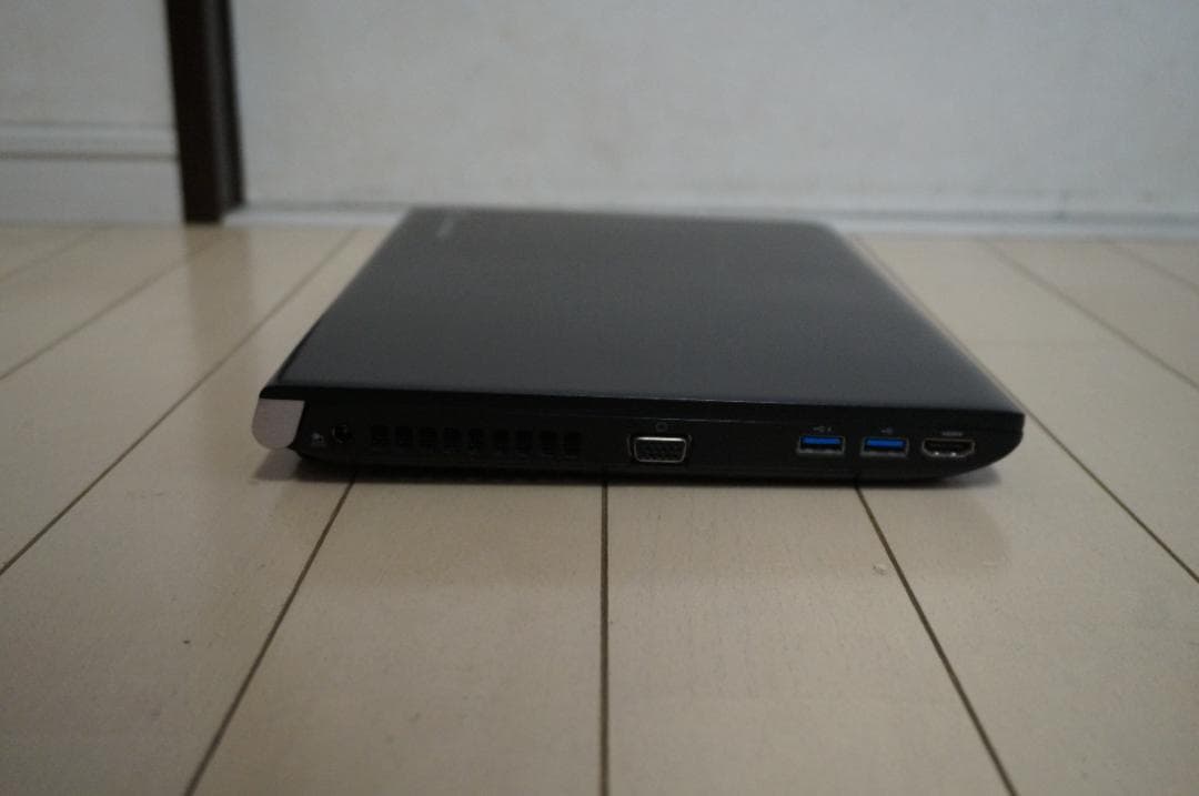 東芝 dynabook R73/PB