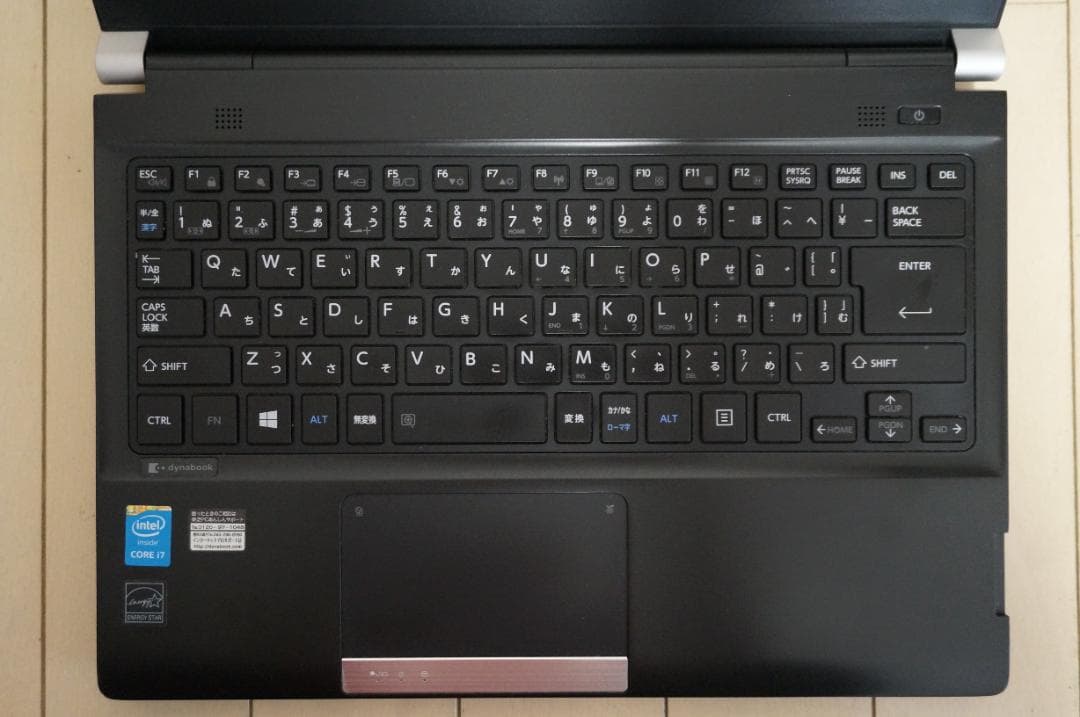 東芝 dynabook R73/PB