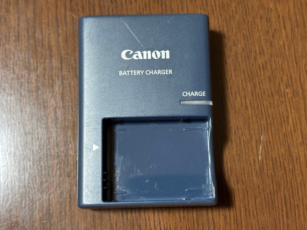 Canon IXY DIGITAL 3000 IS 動作確認済み 傷や凹みあり