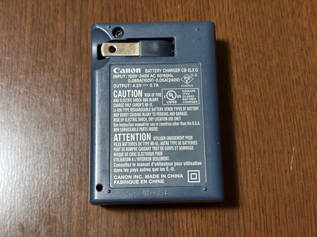 Canon IXY DIGITAL 3000 IS 動作確認済み 傷や凹みあり