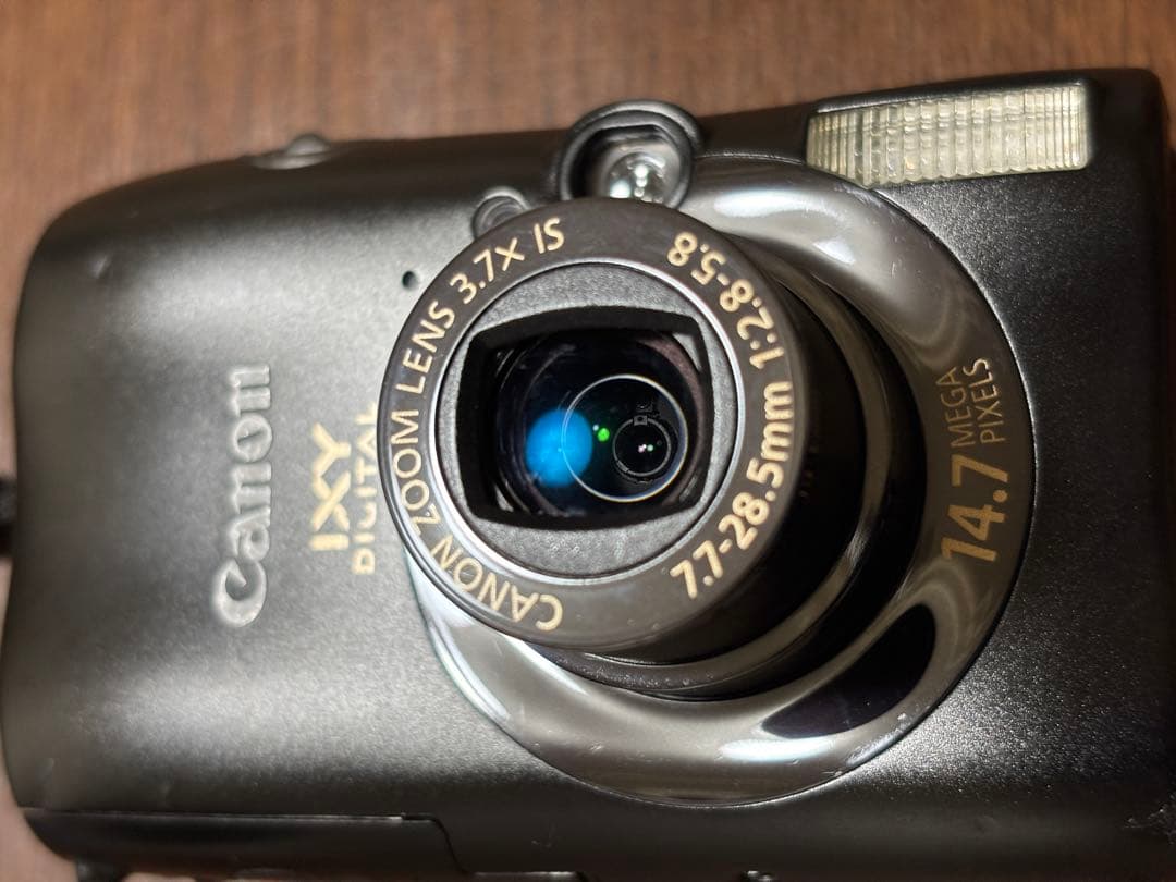 Canon IXY DIGITAL 3000 IS 動作確認済み 傷や凹みあり