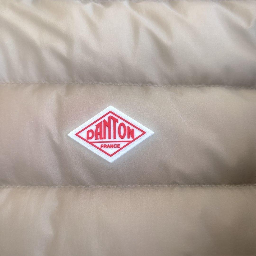 美品 DANTON フード付き ベージュ ダウンジャケット 38 ダントン