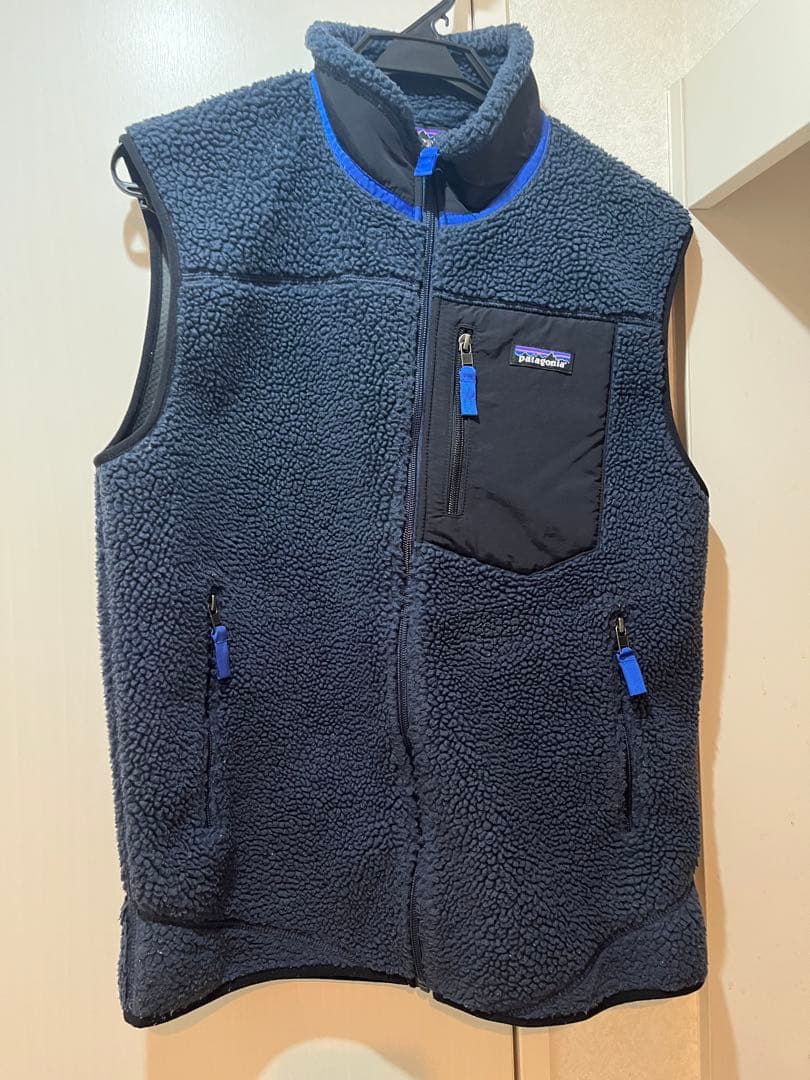 【美品】東出昌大着用Patagonia レトロxベスト（M）ブラック/ブルー