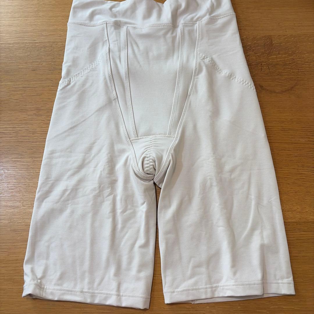 SIXPAD 骨盤底筋ケアガードル LL ベージュ　⑩