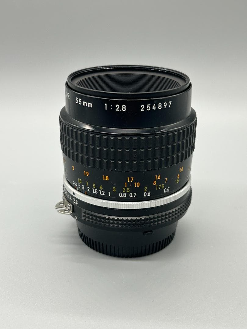 Nikon 55mm f/2.8 マクロ　単焦点レンズ