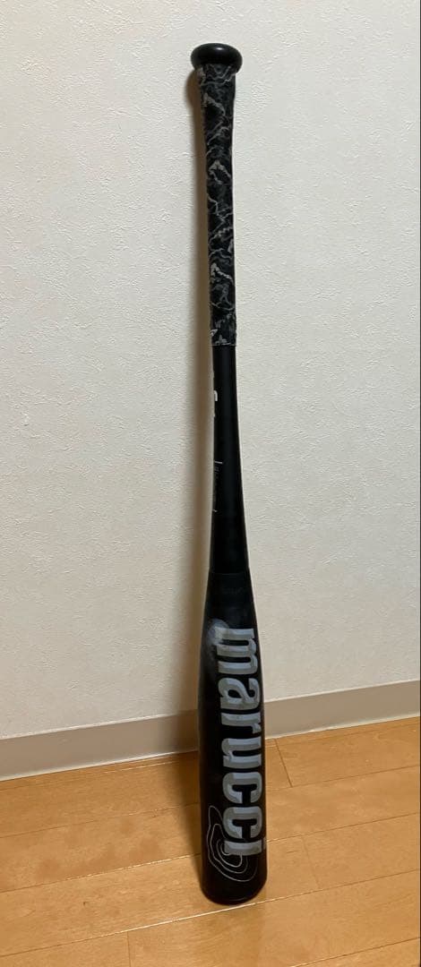 黒ワニクラッシャー　ミドルバランス　83センチ　700グラム※バットケース付き