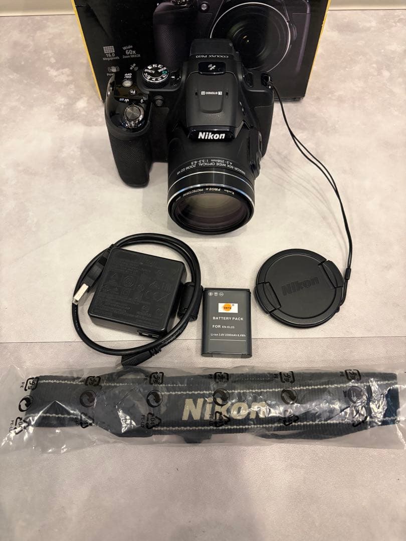 Nikon COOLPIX P610 本体　付属品あり　バッテリー2個付き