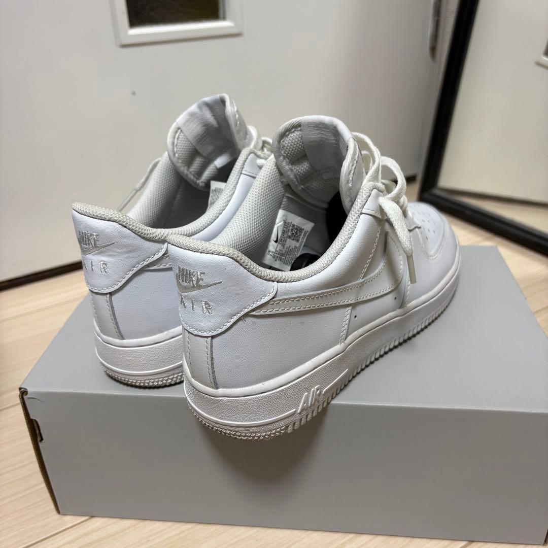 靴 NIKE AIR FORCE 1 25.5