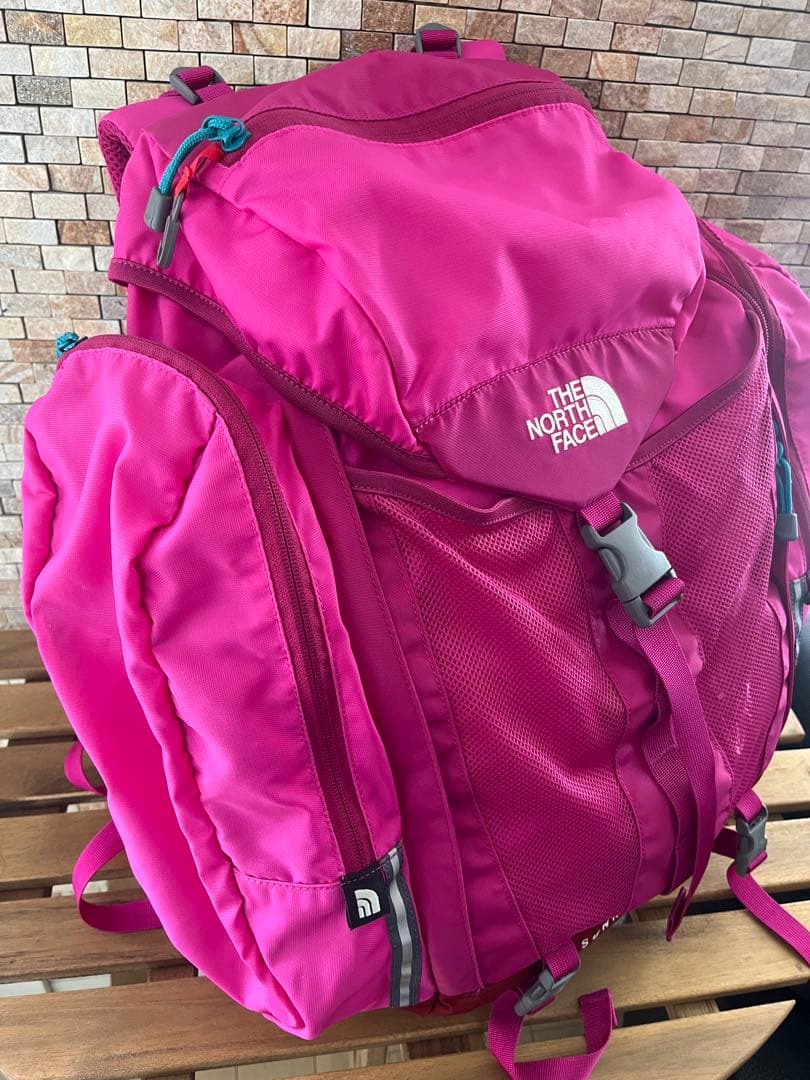 THE NORTH FACE SUNNY CAMPER40 修学旅行、キャンプ