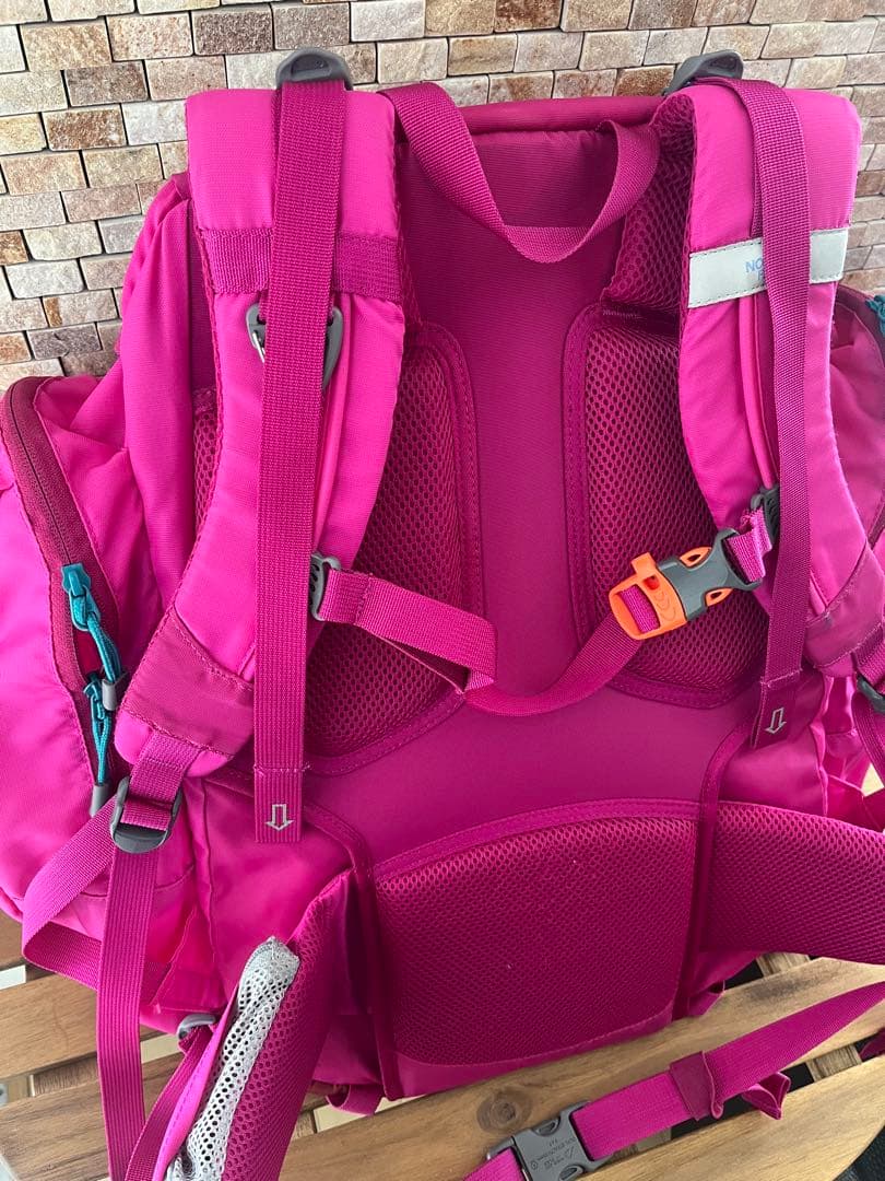 THE NORTH FACE SUNNY CAMPER40 修学旅行、キャンプ