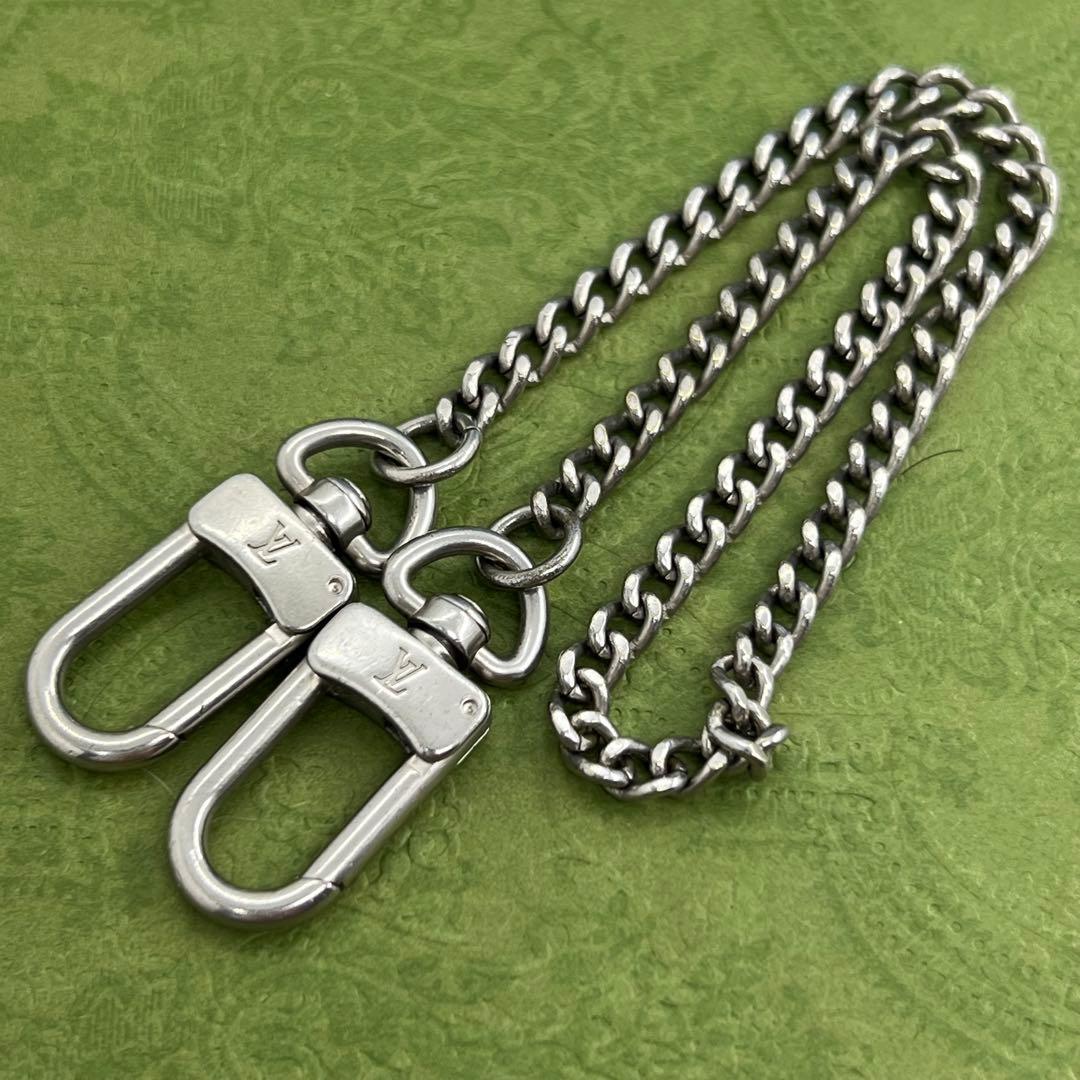 ルイヴィトン キーチェーン シェンヌ アノクレ キーホルダー 065388