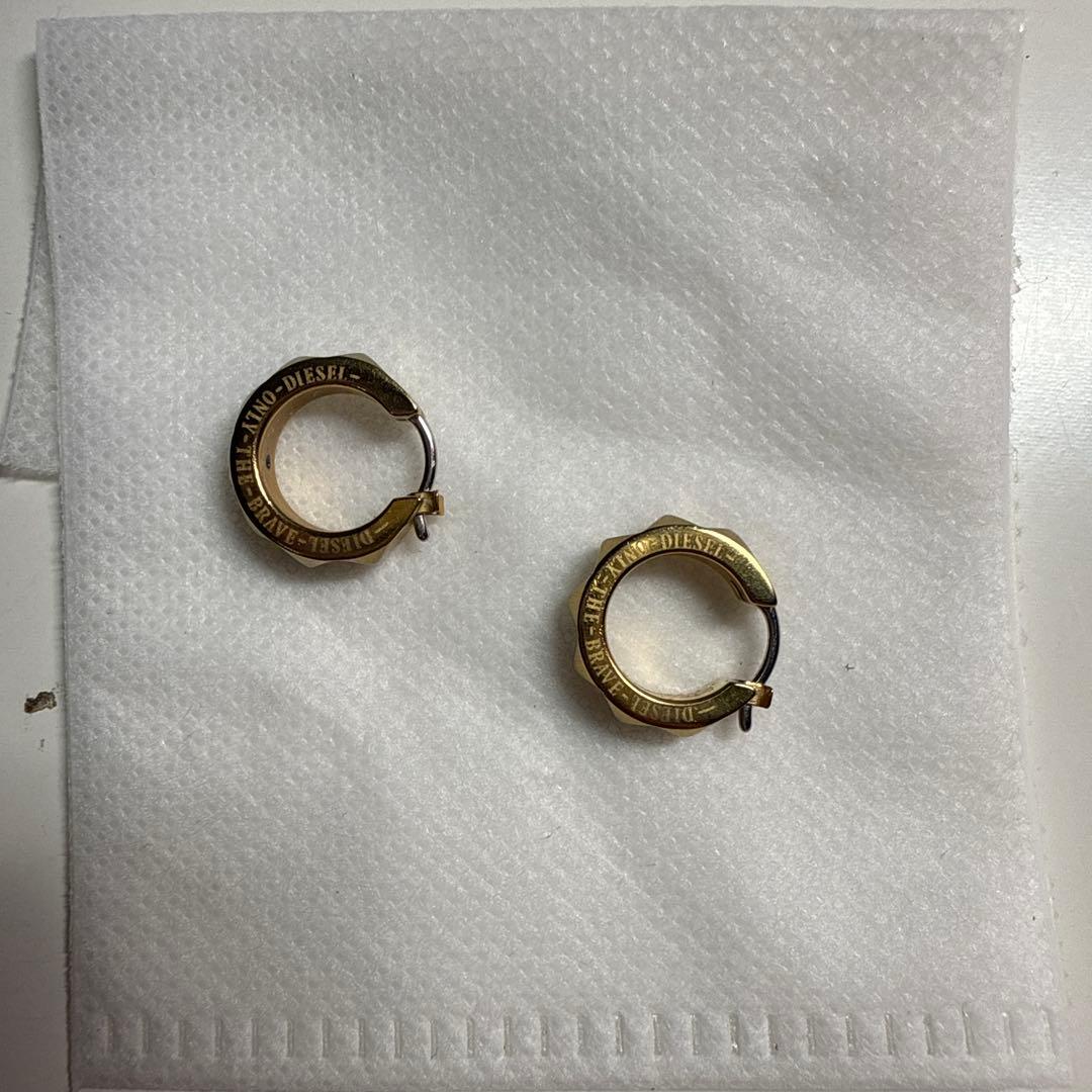 DIESEL ゴールドピアス 2点セット