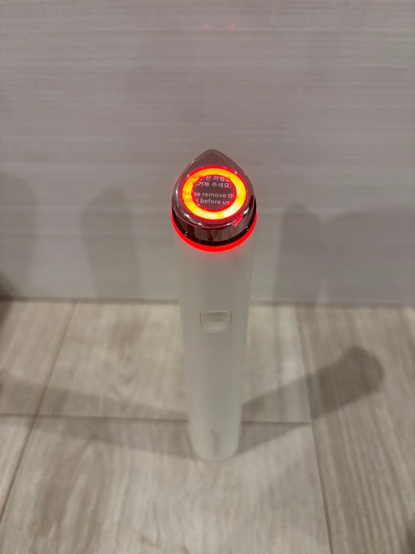 【新品】メディキューブ ブースタープロミニ プラス　ホワイト 美顔器