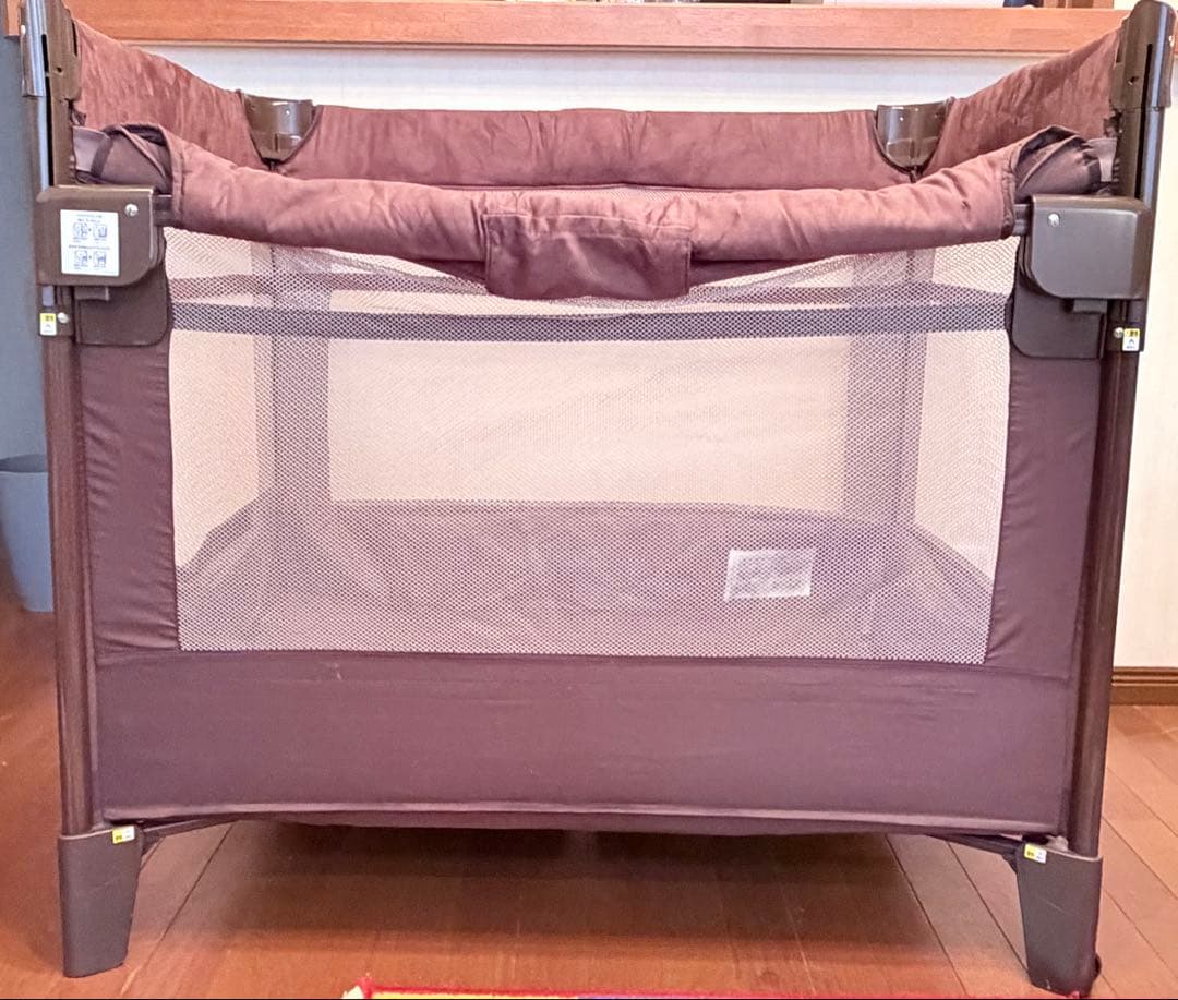 アップリカ　ココネルエアープラス　茶色　未使用品