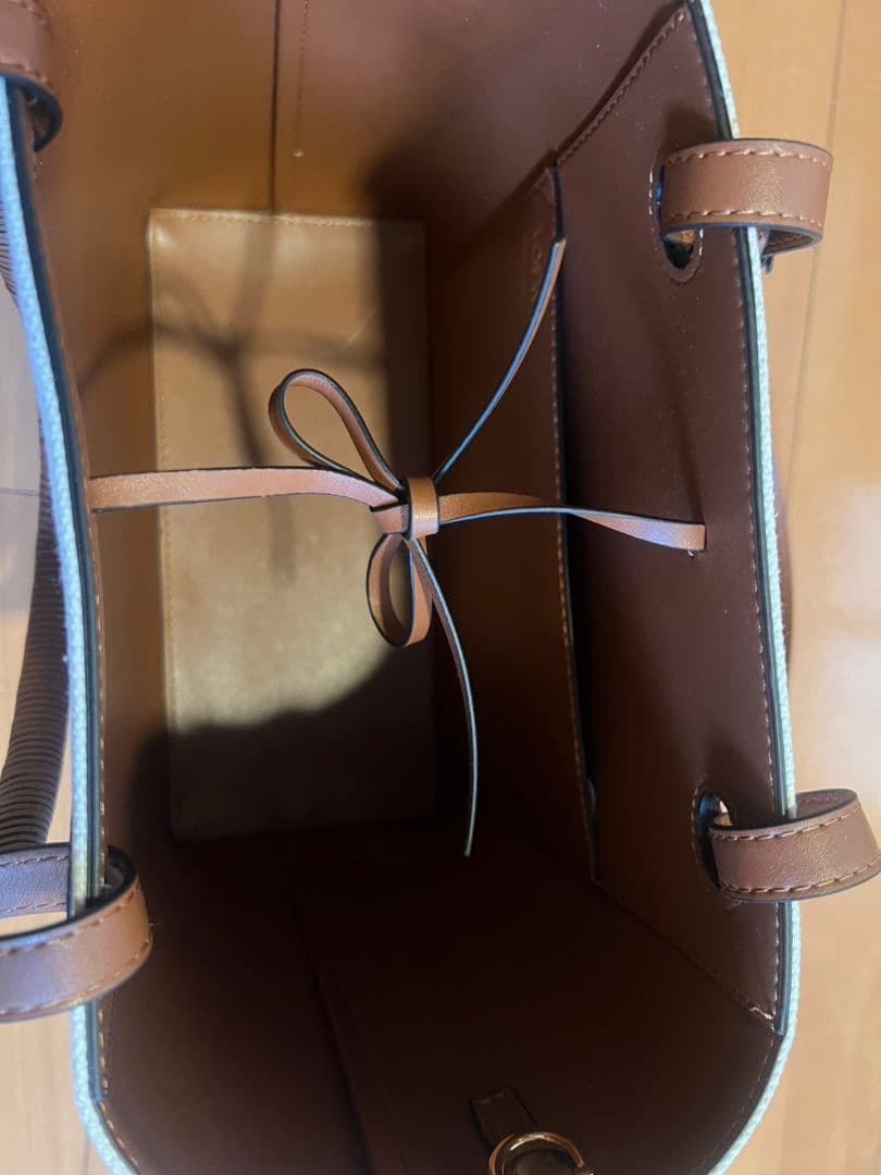 LOEWE ロエベバック春夏系