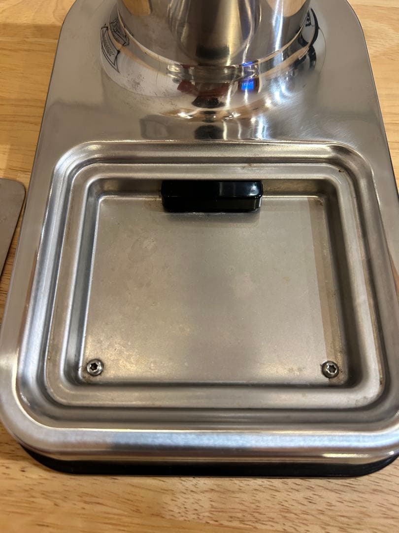 アールケ　カーボネーター　シルバー　炭酸水メーカー