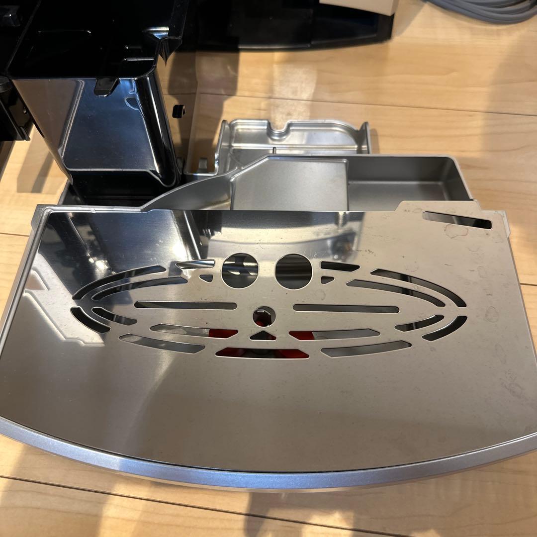 デロンギ　マグニフィカ　全自動エスプレッソマシン　ESAM03110S