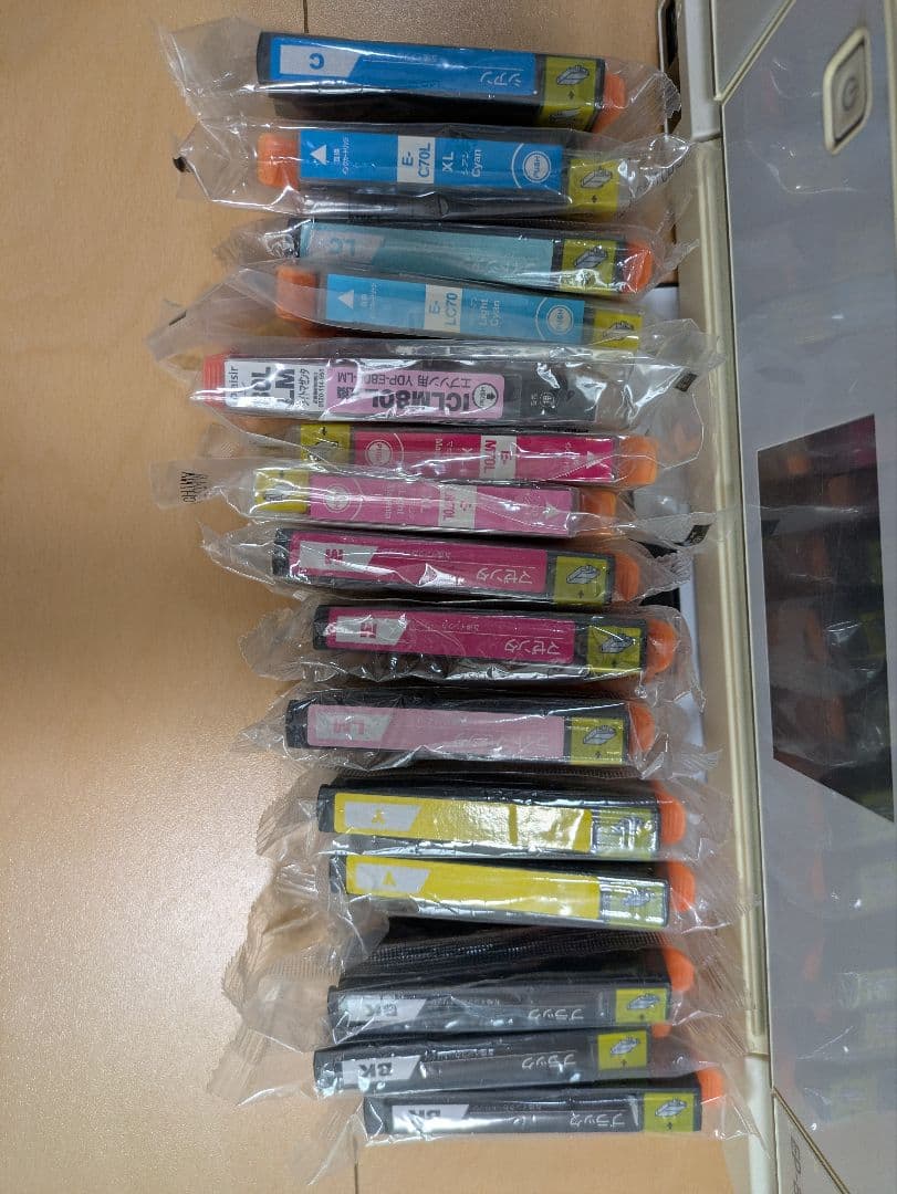 EPSON EP-806AW インク付き