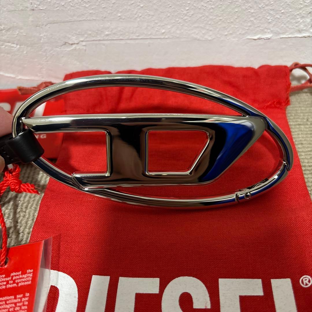 ディーゼル ディーロゴ キーホルダー キーリング DIESEL X09331
