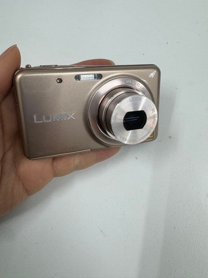 デジタルカメラ Panasonic DMC-FX80