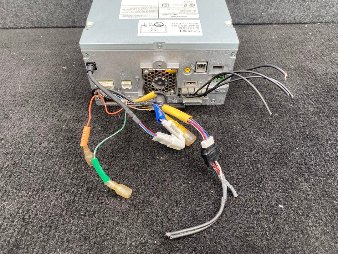 Alpine VIE-X088V 8インチオーディオビジュアルユニット