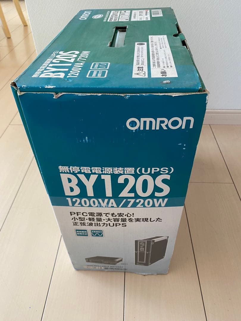 と*ち様 UPS 無停電電源装置常時商用給電/正弦波出力1200VA/720W
