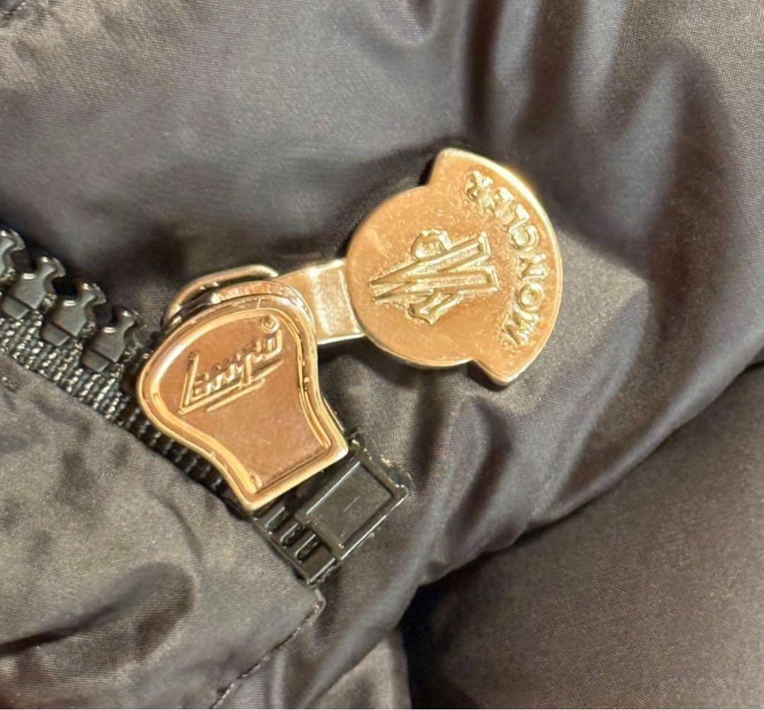 最終お値下げ✨美品・MONCLER モンクレール　ダウンジャケット2021AW