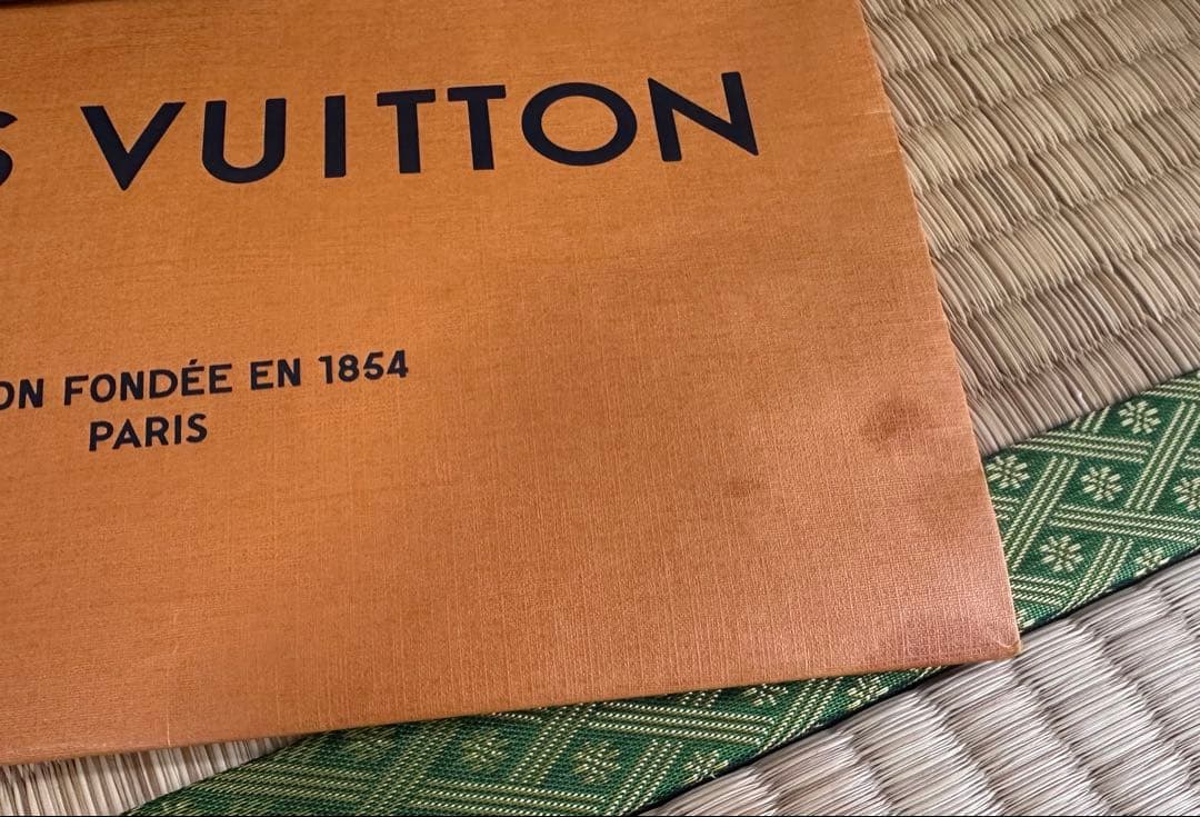 LOUIS VUITTON ポルトフォイユ・ブラザ