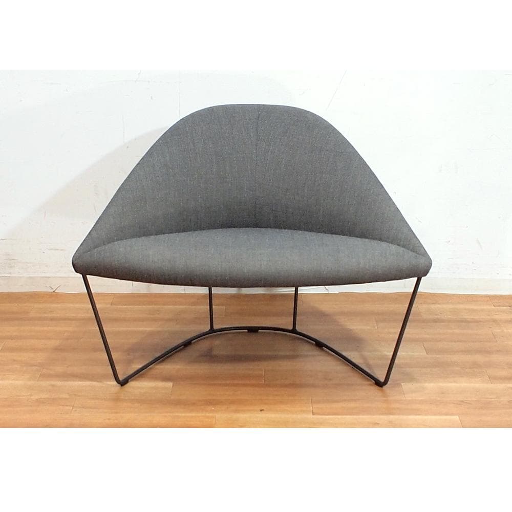 モデルルーム展示品 アルペール arper コリーナ colina アームチェア