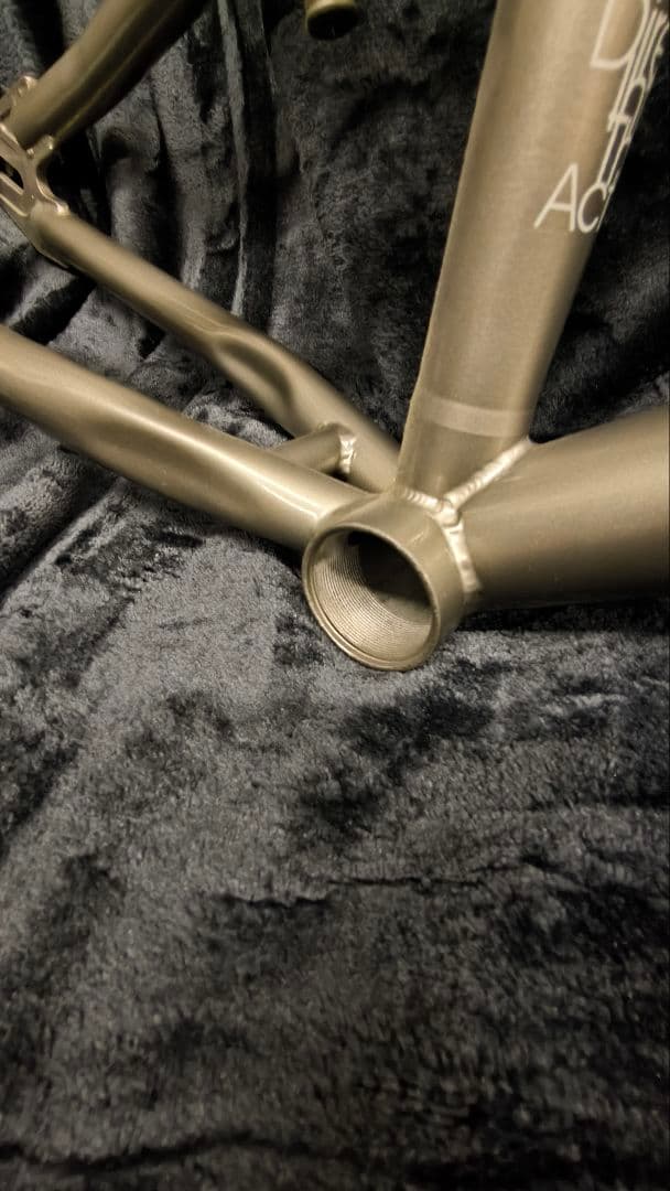 激レア！ARESのBMXフレーム 未使用保管品　早期売却希望の為、値下げ！