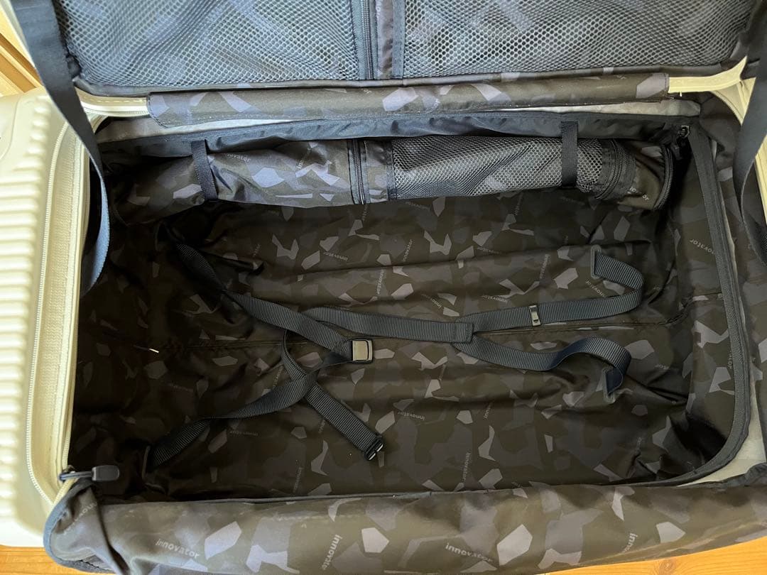 イノベーター スーツケース 75L ストーン