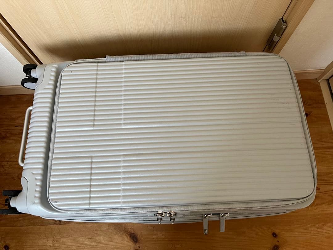 イノベーター スーツケース 75L ストーン