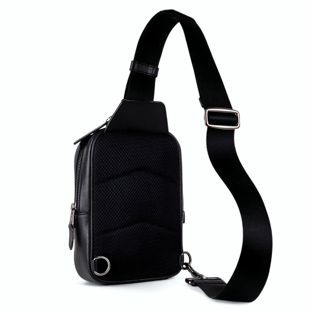 美品 コーチ COACH シグネチャー ボディバッグ トラックパック