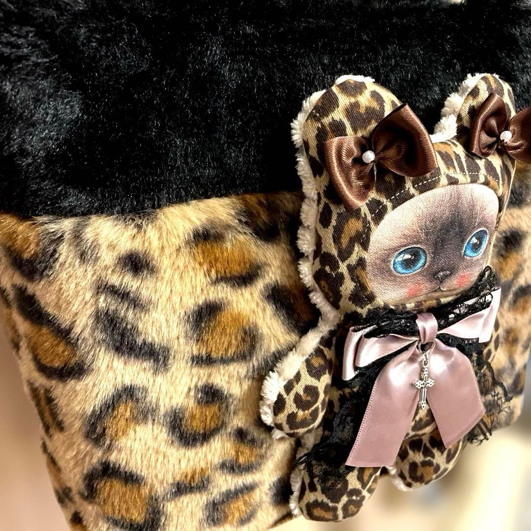 マ*ゲ様 コヤンイサムチョン・ヒョウ柄ファー・トートバック