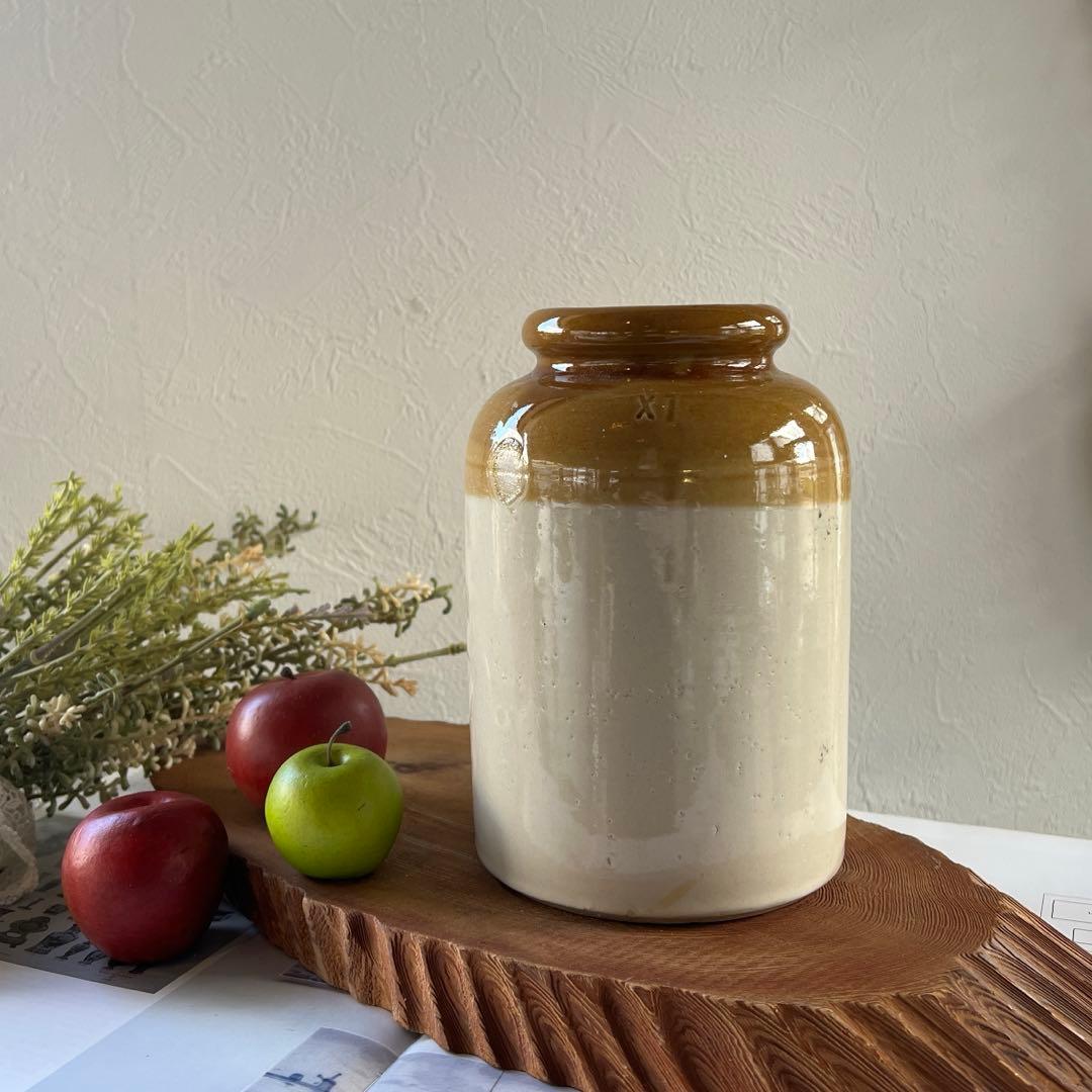 k147 英国アンティーク ストーンウェア製ジャー（ジャムポット・ボトル）保存瓶