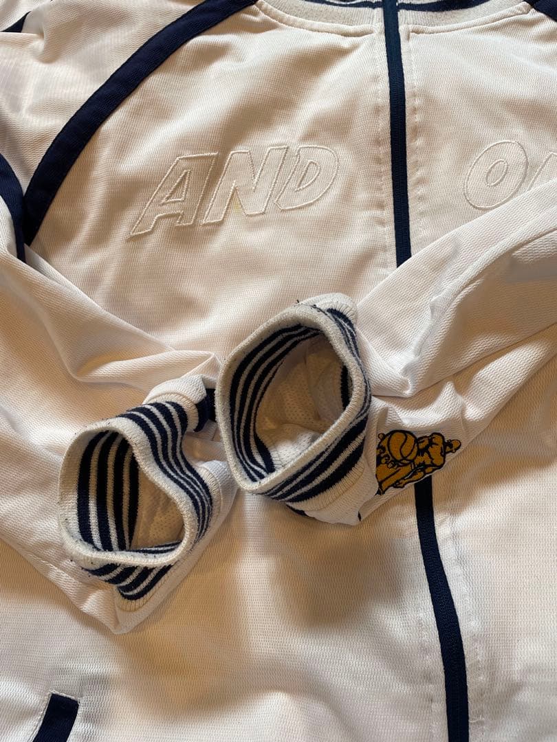 AND ONE ジャケット パンツ　ジャージ　上下セット
