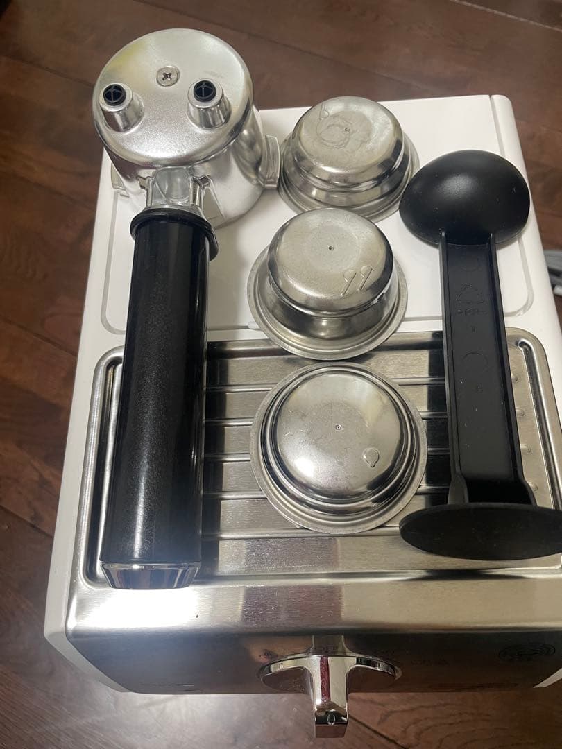 デロンギ ECP3220J-W アクティブ エスプレッソ・カプチーノメーカー