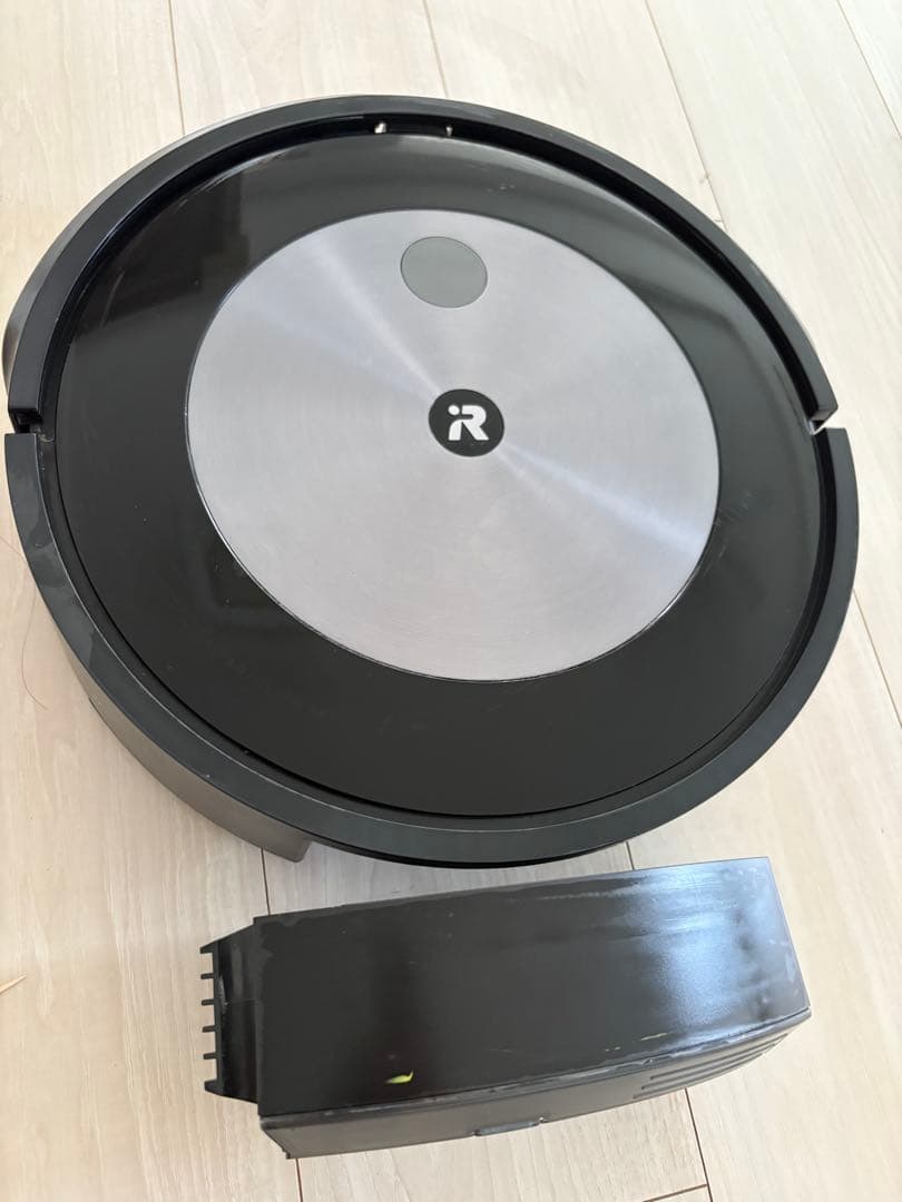 【美品】iRobot Roomba j7+ 本体