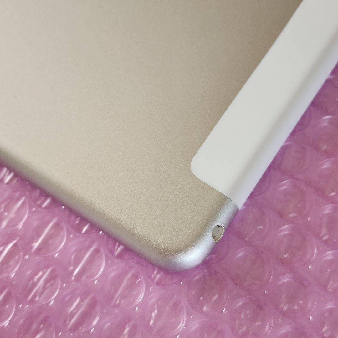 Apple iPad mini 第4世代　64GB　WiFi+Cellular