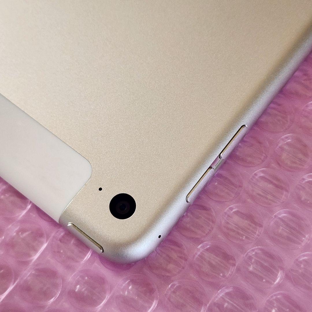 Apple iPad mini 第4世代　64GB　WiFi+Cellular